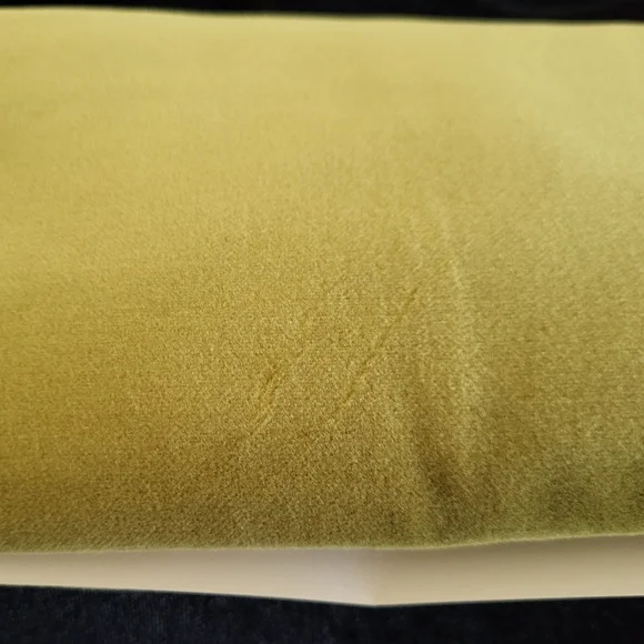 Gucci Green Velvet and Slate Satin Padded Case Limited Edition - Picture 8 of 8